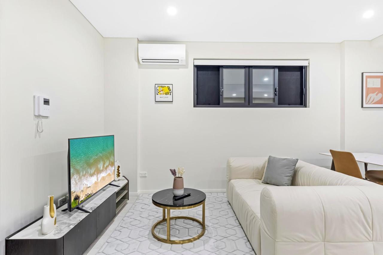 Urban Oasis In Heart Of Homebush Sydney Exterior foto