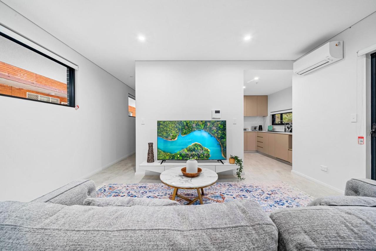Urban Oasis In Heart Of Homebush Sydney Exterior foto