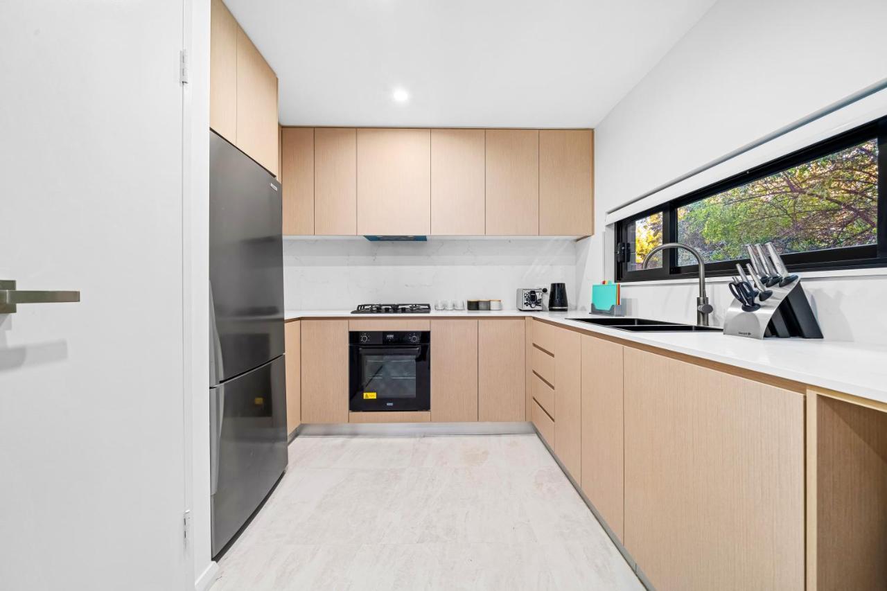 Urban Oasis In Heart Of Homebush Sydney Exterior foto